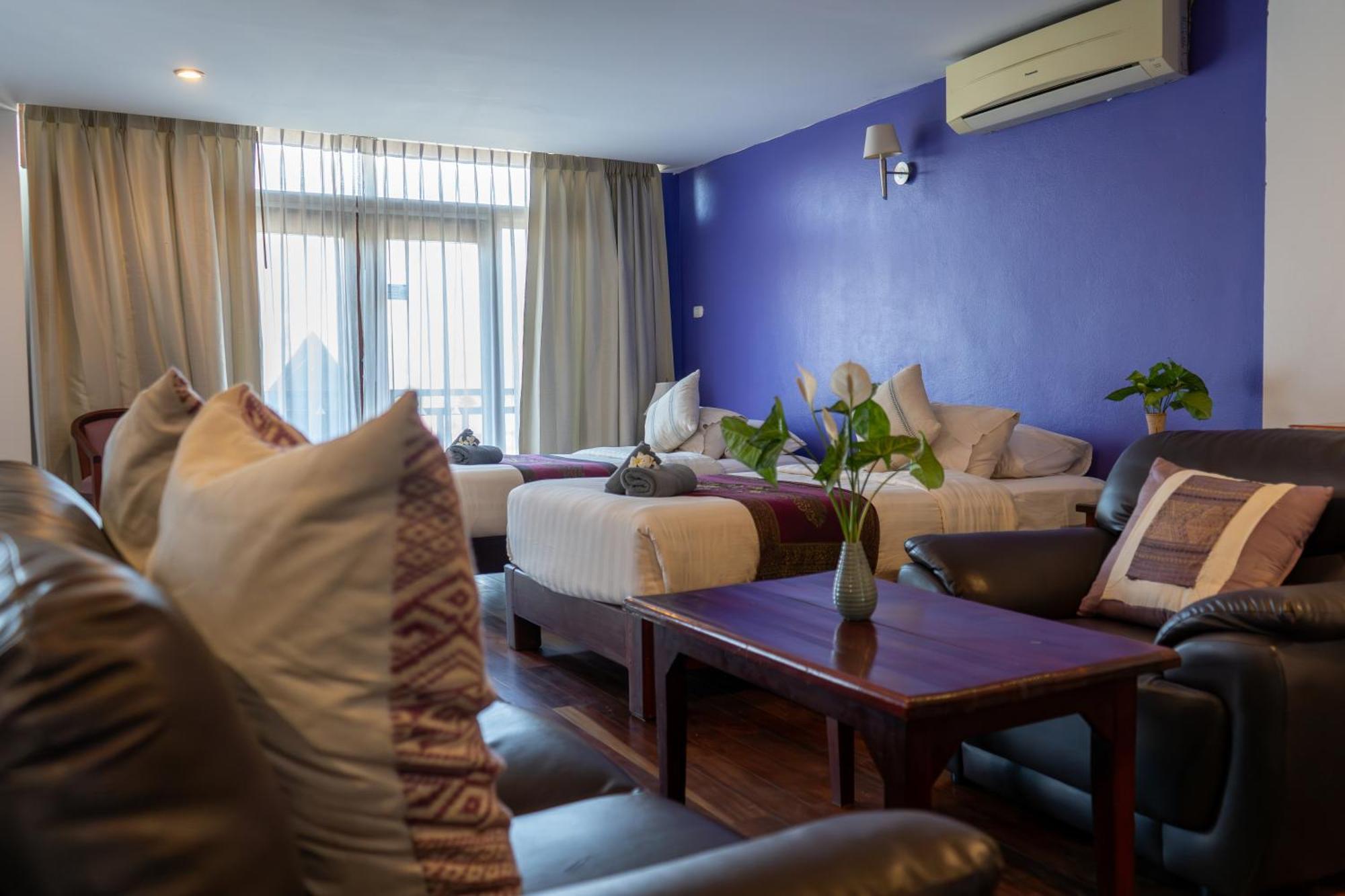 Silver Naga Hotel Vang Vieng Exterior foto